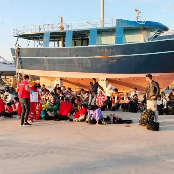 Sei sbarchi in sette giorni nella Locride, l’ultimo questa mattina: 90 migranti arrivati a Roccella