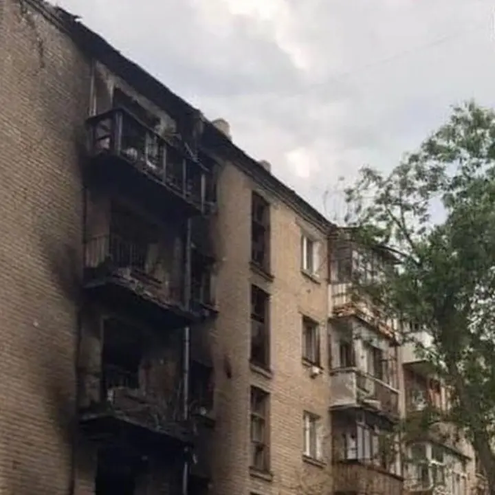 Ucraina, raid russi nel Lugansk: bombe aeree sganciate su due villaggi