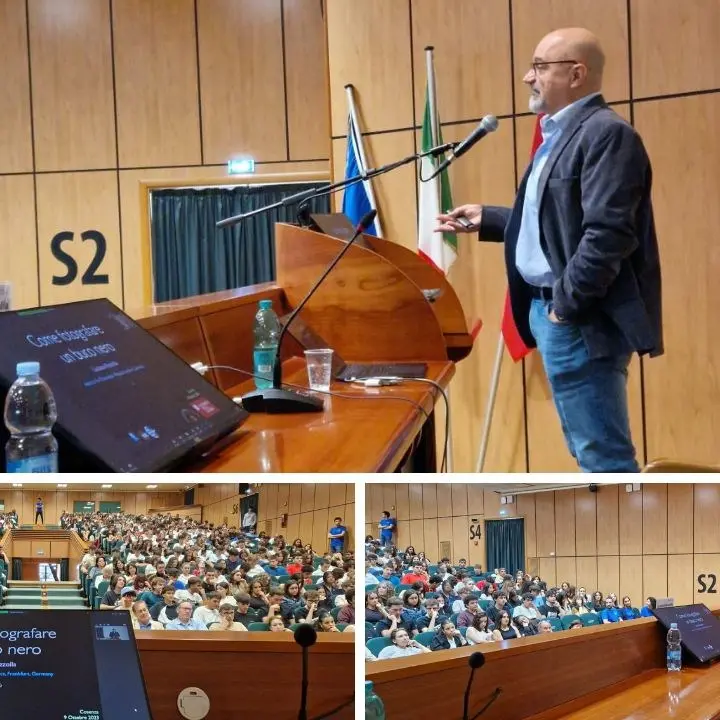 Il “fotografo” dei buchi neri all’Unical, lo scienziato Rezzolla incontra oltre 600 studenti