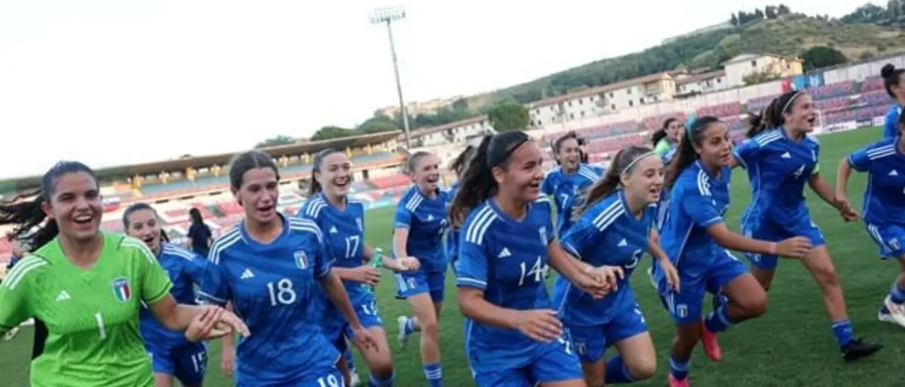 Nazionale femminile U17 in Calabria, a Cosenza l’Italia batte la Slovenia 4-0: è festa al Marulla