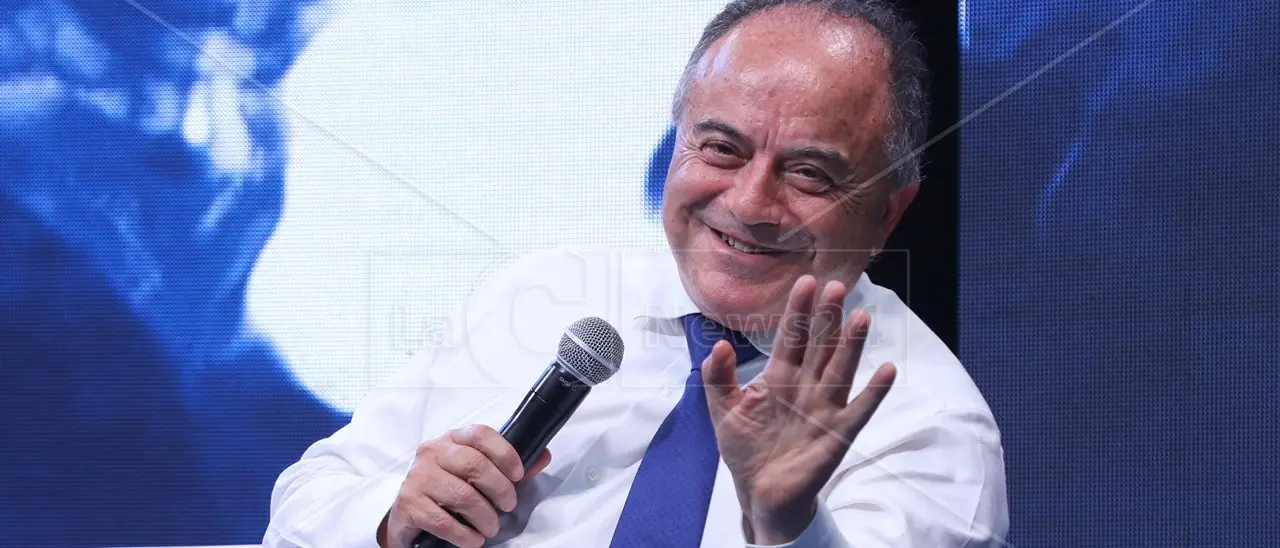 Gratteri a Crotone: «Calabresi non abbiate paura, l’attività della Procura antimafia di Catanzaro prosegue»