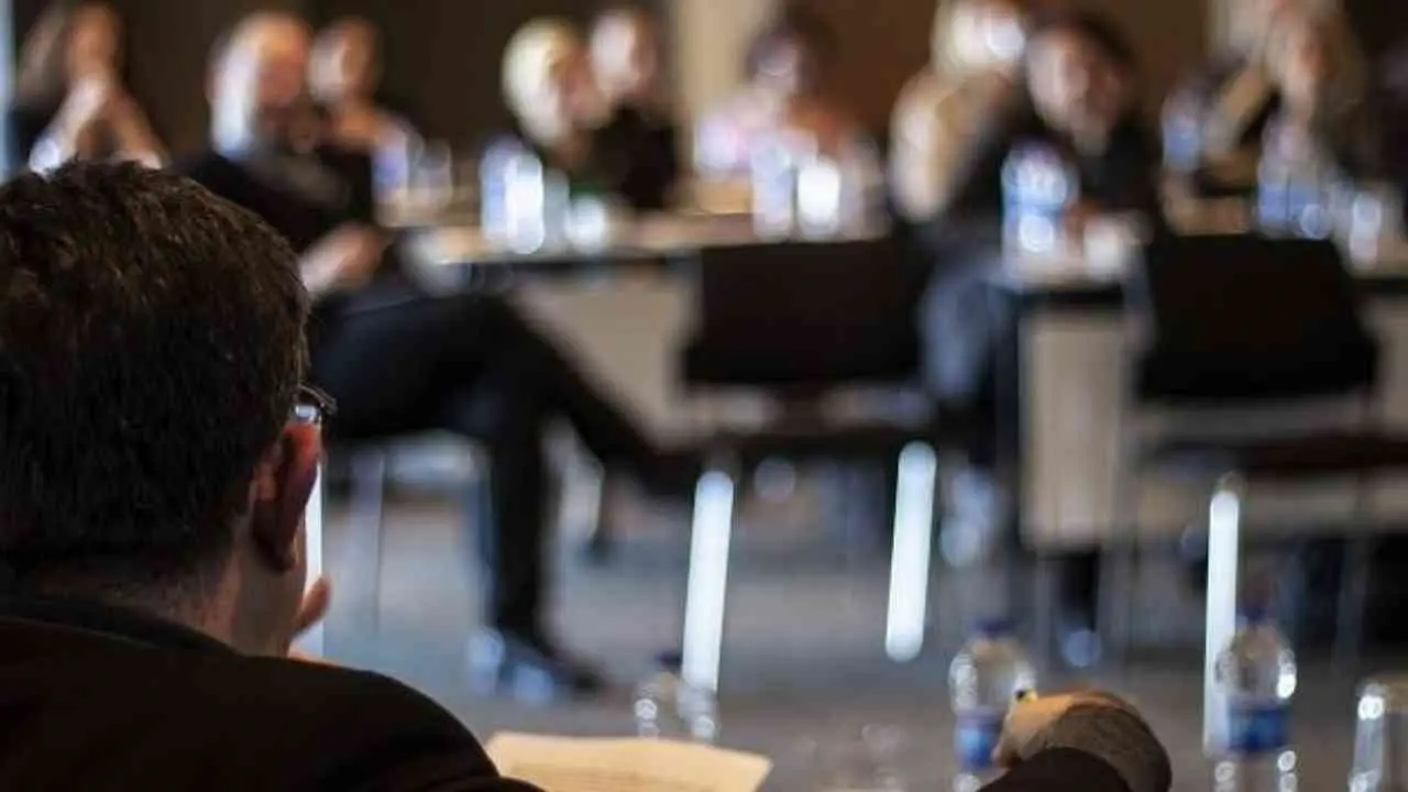 Bocciata al concorso, può ripetere la prova: aveva chiesto lo spostamento per maternità ma le era stato negato