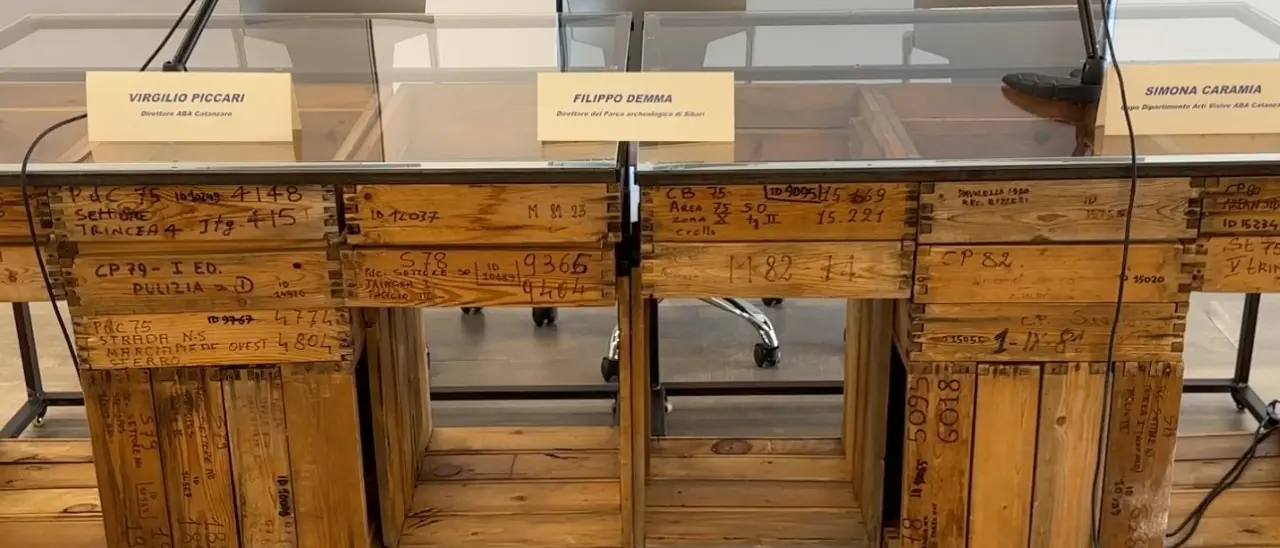 La magia del riutilizzo creativo nel Museo di Sibari: coinvolti studenti e giovani artisti