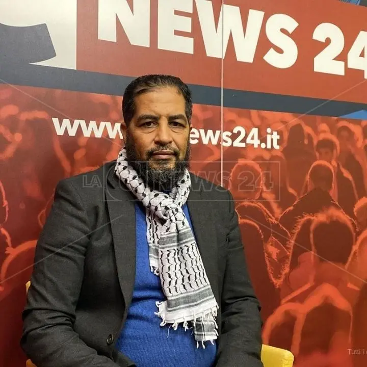 Guerra, l’Imam calabrese: «Occidente schierato contro la Russia, perché allora appoggia Israele che occupa la Palestina?»