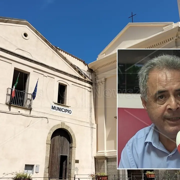 Nicotera, il sindaco Marasco revoca le dimissioni annunciate dopo l’arrivo della commissione d’accesso