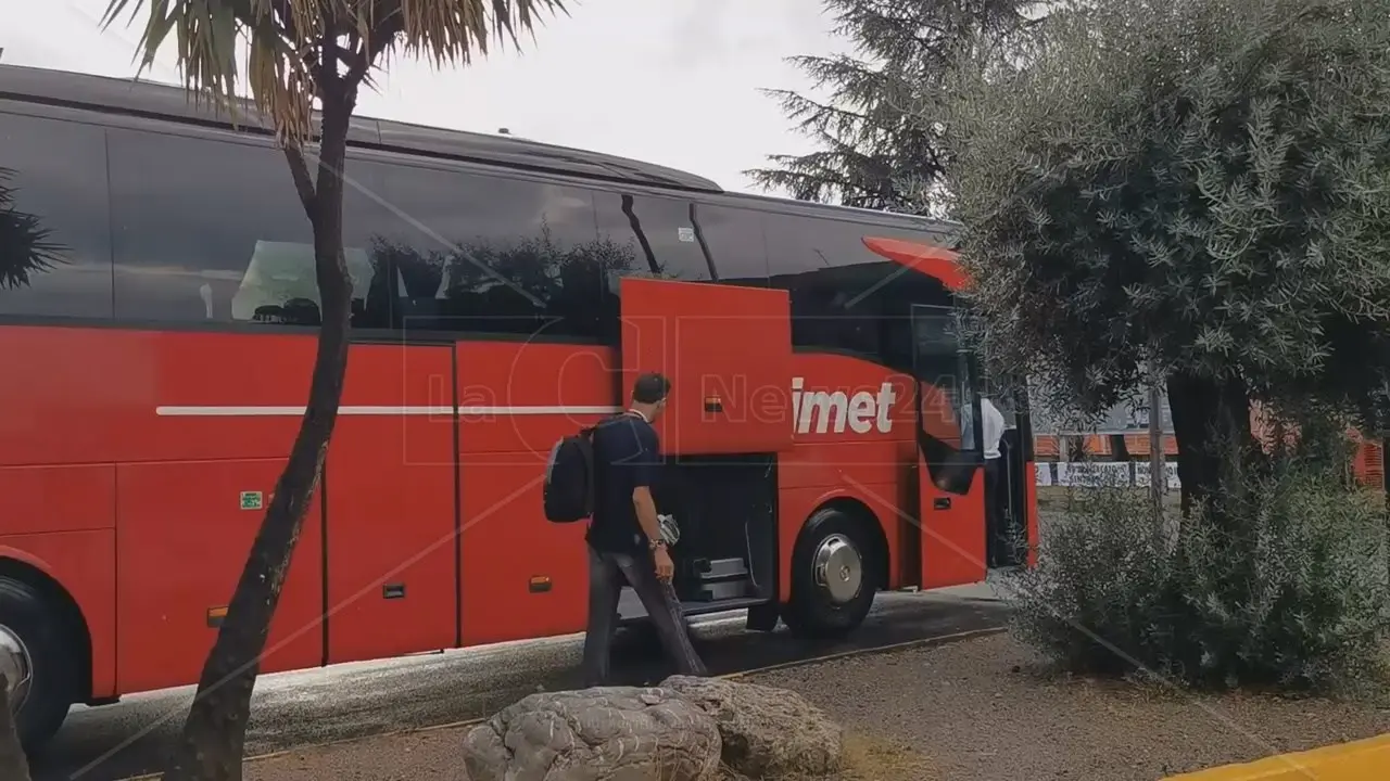 Cosenza, era tra i 40 lavoratori Simet licenziati: ora il giudice lo reintegra