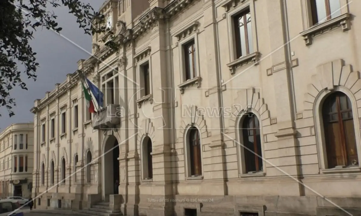 Comune di Reggio Calabria, l’opposizione ricorre al Tar contro l’approvazione del bilancio