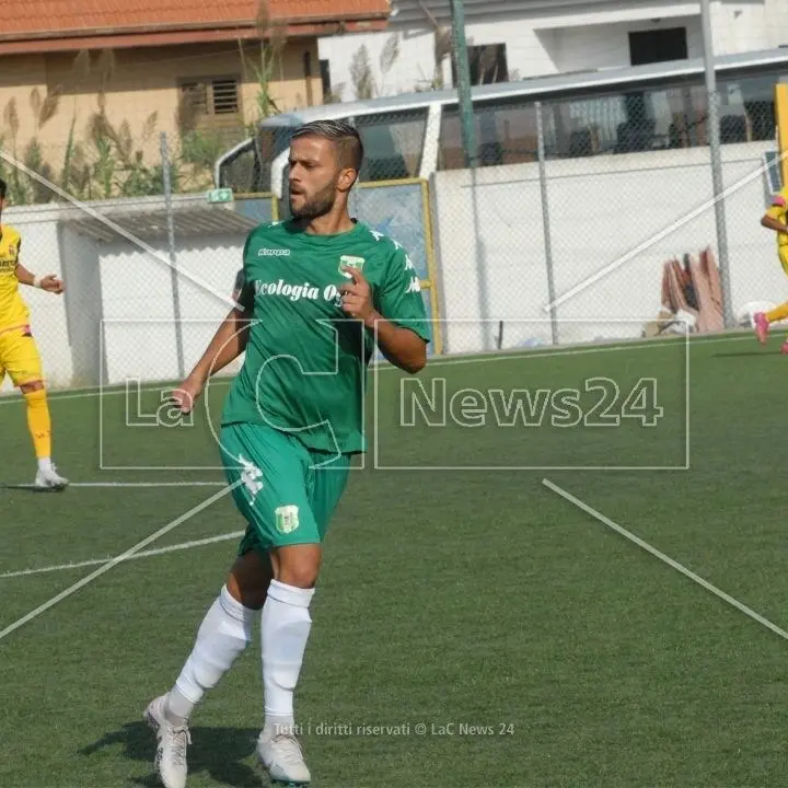 Il leader settimanale della Top Ten di Eccellenza è Vincenzo Curcio della Vigor Lamezia