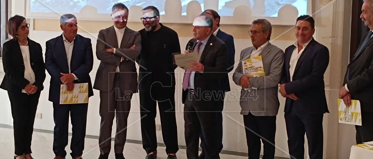 L’architettura sociale celebrata a Cosenza: premiati anche i progettisti della nuova Procura di Catanzaro