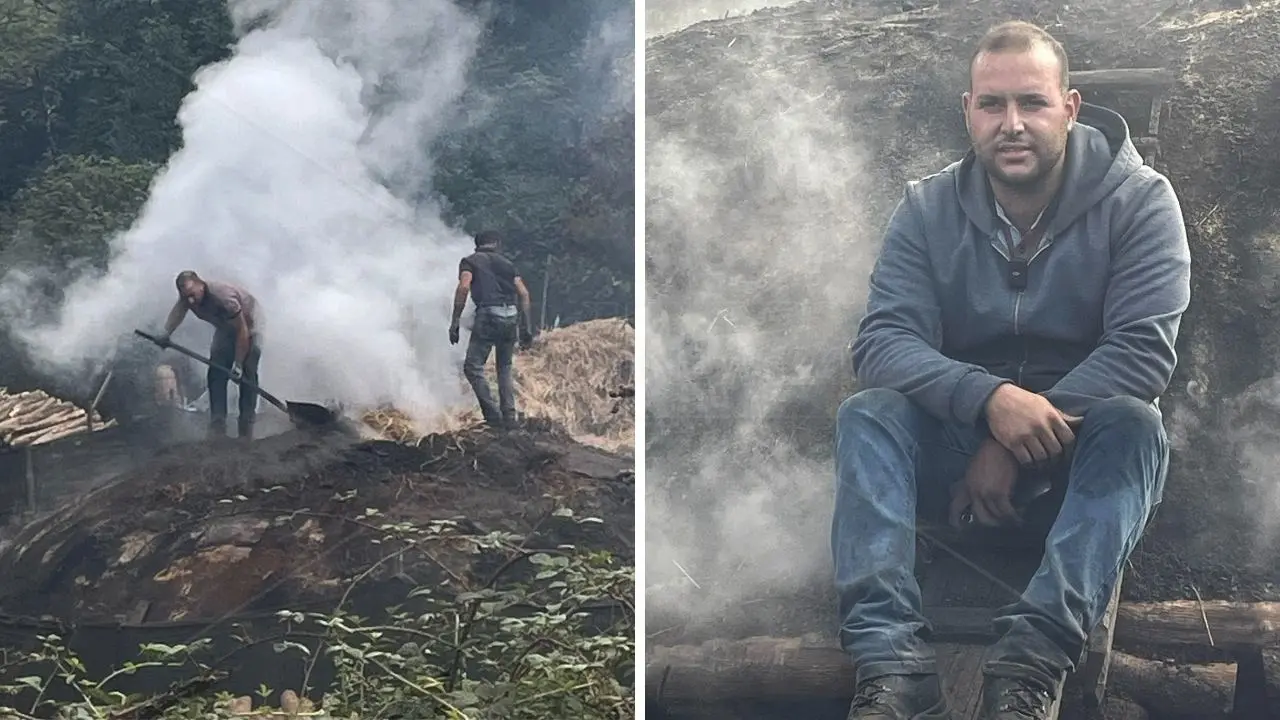 Cosimo, 25 anni e un mestiere che si tramanda da generazioni: «Faccio il carbonaio, è un lavoro duro ma io sono felice così»