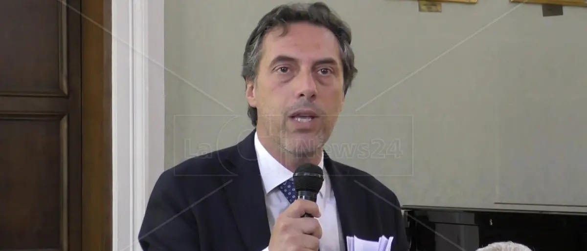 Dimensionamento scolastico, Fiorita: «Il piano della Provincia è irricevibile»