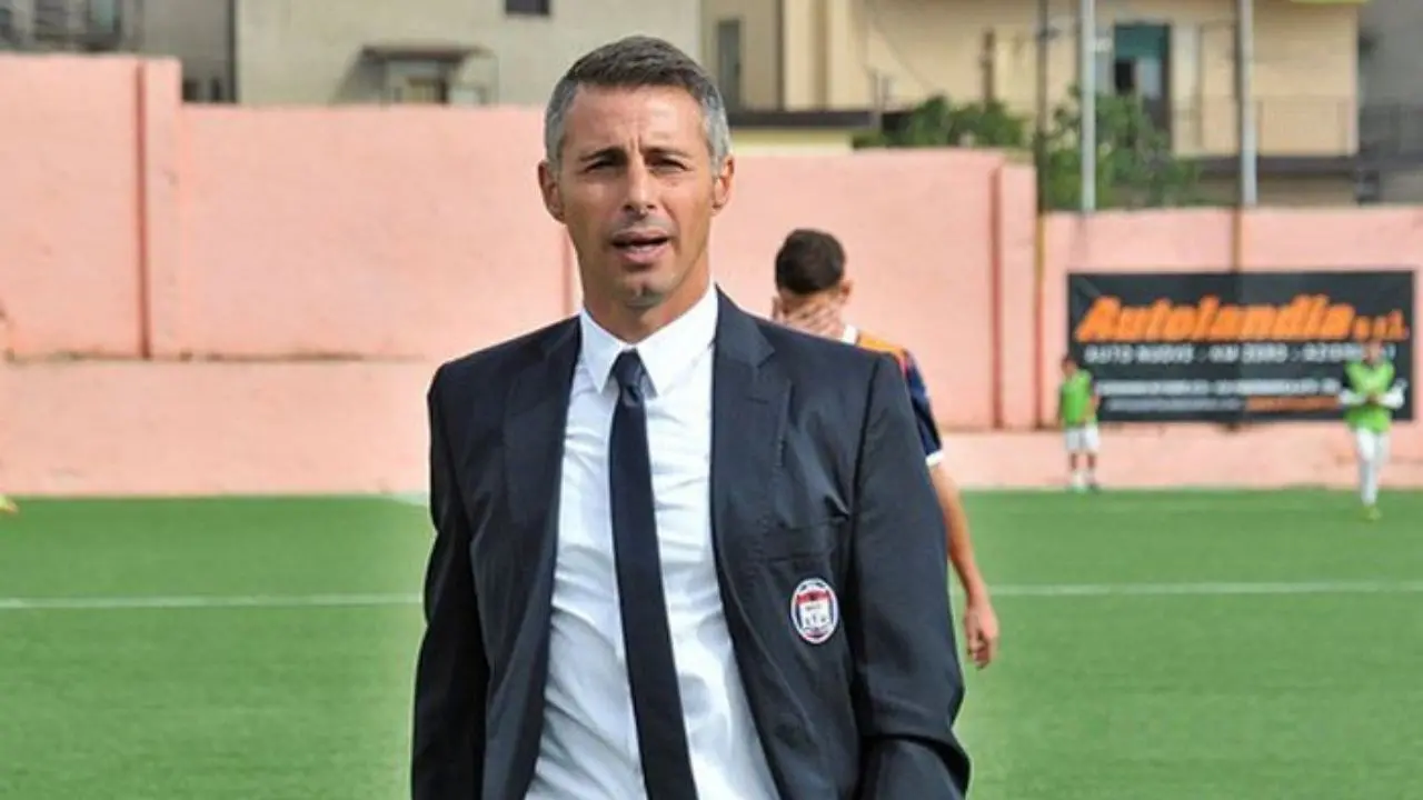 A Crotone c’è anche l’Aniello sacrificato: Parisi da possibile nuovo allenatore a collaboratore fidato dello Zauli-ter