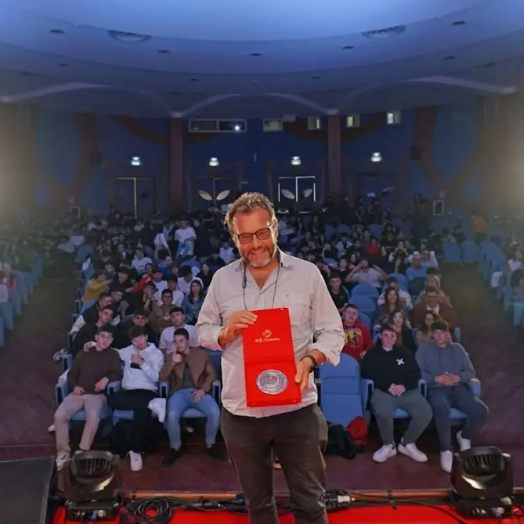 Al Magna Graecia experience il regista Spagnoli: «È la vita che plasma il talento. La cultura è la nostra corazza»