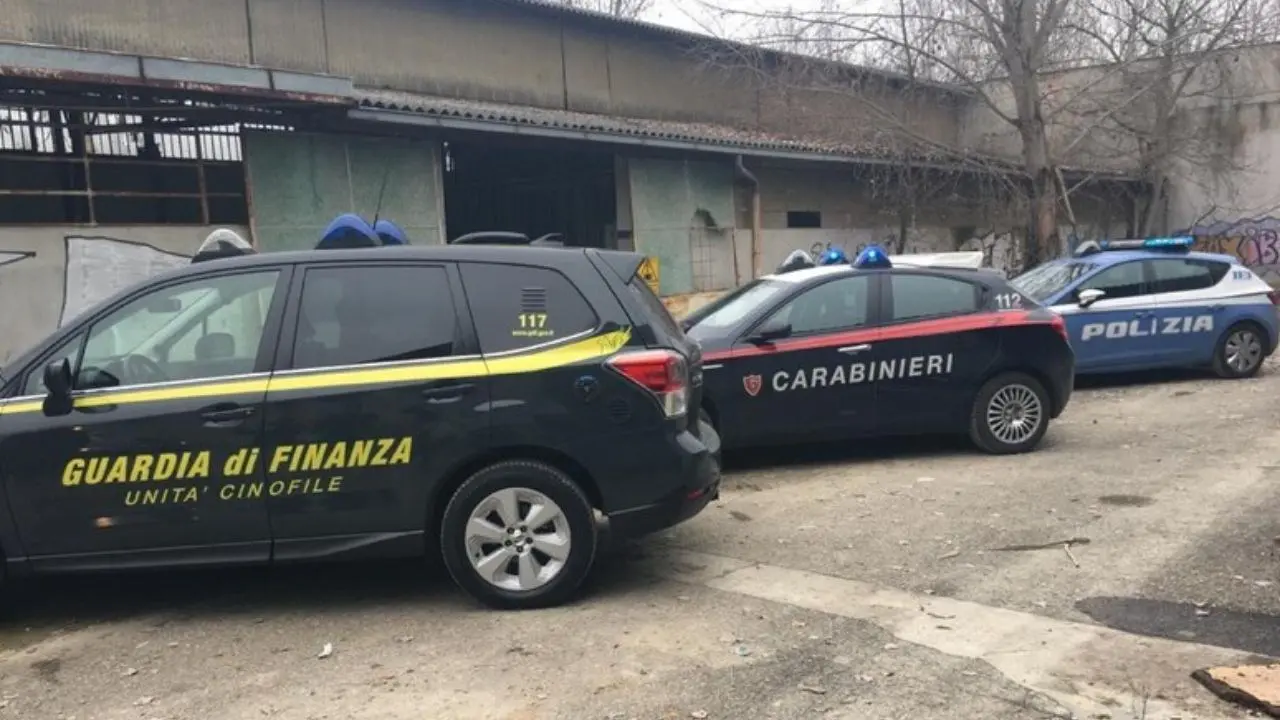 A Lamezia Terme operazione interforze ad “Alto impatto”: controlli a tappeto in un insediamento rom