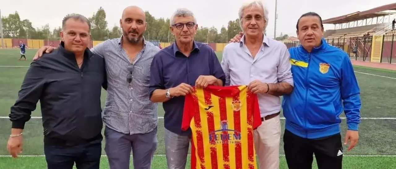 Eccellenza, l’Isola Capo Rizzuto tenta la carta Mesiti: è lui il nuovo allenatore