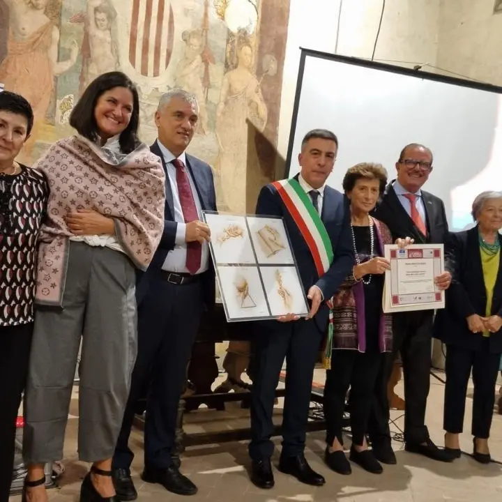 Zungri, primo premio al concorso internazionale Unesco “La Fabbrica del Paesaggio” per le Grotte degli Sbariati