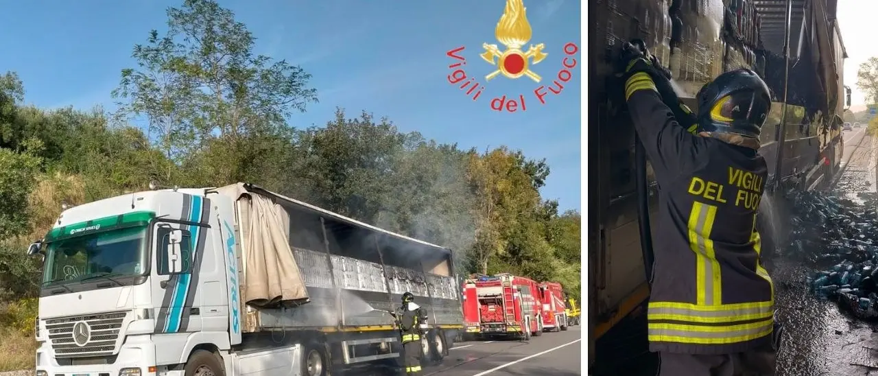Paura sulla SS107 nel Crotonese, in fiamme un tir che trasportava bottiglie d’acqua: salvo il conducente