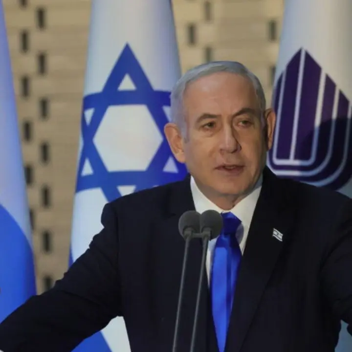 Israele pronto all’invasione di terra, l’annuncio di Netanyahu: «Ci prepariamo all’ingresso a Gaza»