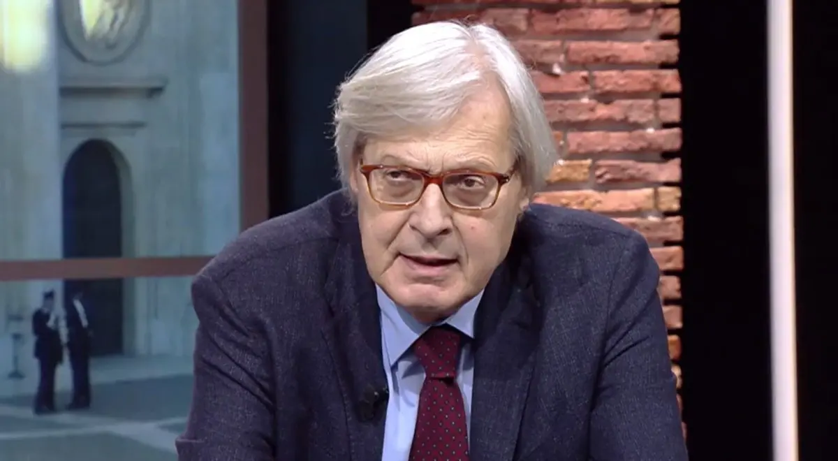 In Calabria Sgarbi si è fatto pagare per presentare il suo libro: il Governo valuta il benservito al sottosegretario