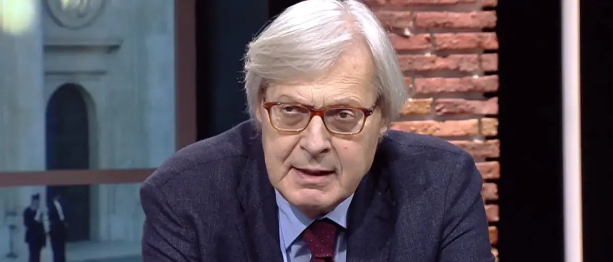 In Calabria Sgarbi si è fatto pagare per presentare il suo libro: il Governo valuta il benservito al sottosegretario