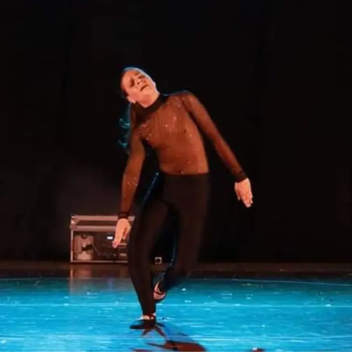 Ballerino 15enne calabrese si aggiudica una borsa di studio a New York: «Ho coronato il mio sogno»