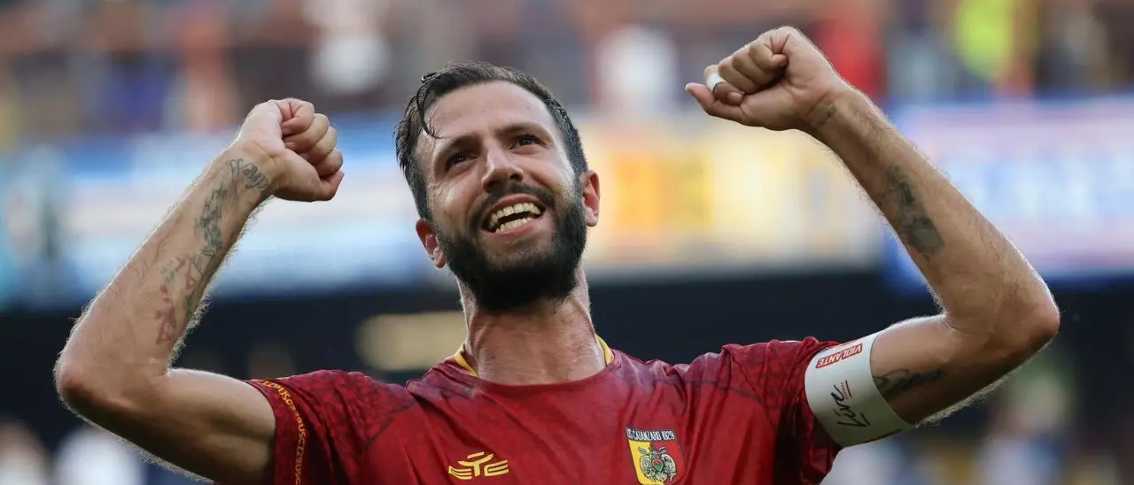 Us Catanzaro, Iemmello: «È sempre un’emozione indossare la maglia giallorossa, la vivo con orgoglio»