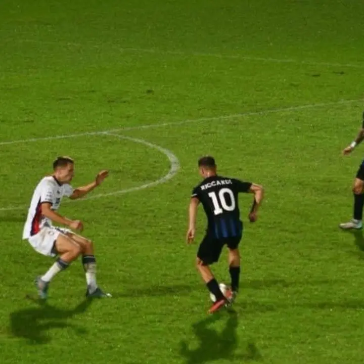 Latina-Crotone, pari e patta al Francioni: il match della dodicesima giornata finisce 0-0