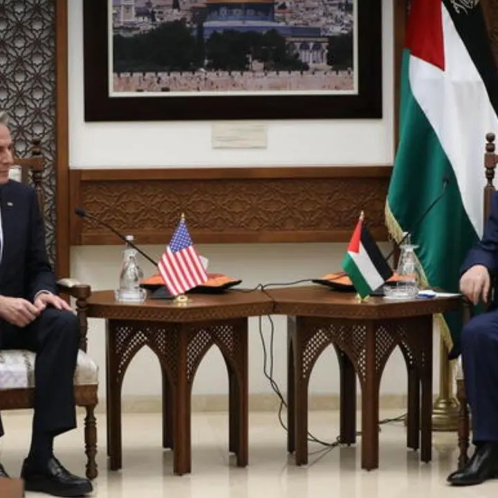 Blinken incontra Abu Mazen e lancia altri segnali di pace: «Gli abitanti di Gaza non devono essere sfollati con la forza»