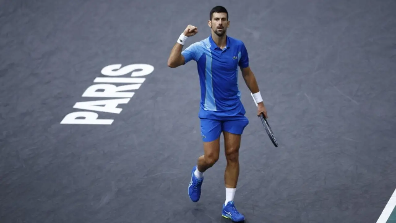 Tennis, immenso Djokovic: quarantesimo titolo master e settimo a Parigi Bercy