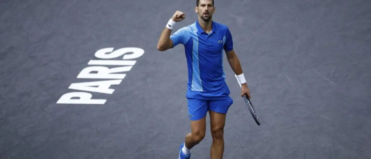 Tennis, immenso Djokovic: quarantesimo titolo master e settimo a Parigi Bercy