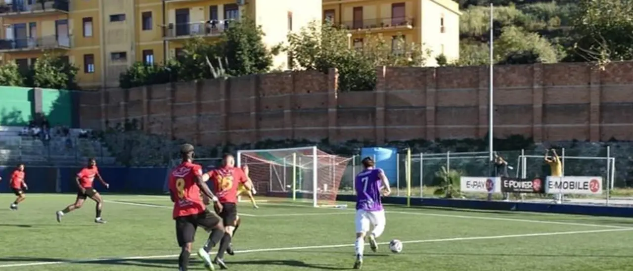 La Gioiese incontra il Siracusa, testa-coda in scena domenica al “Lopresti” di Palmi