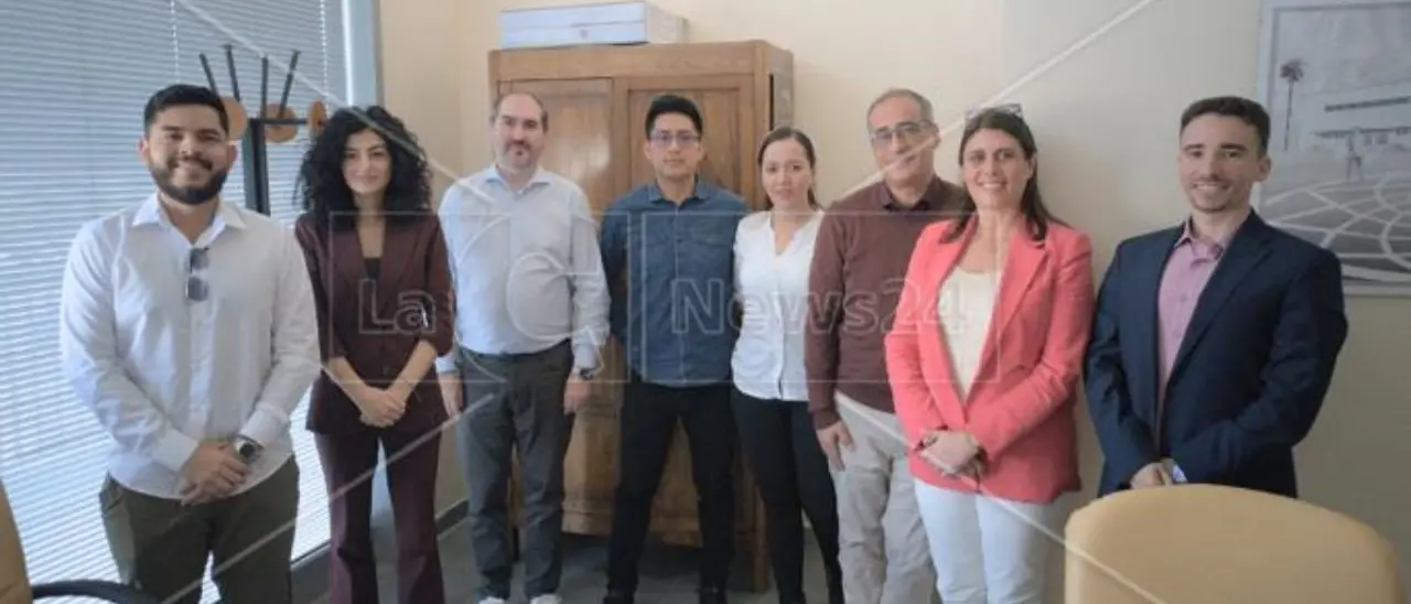 Cosenza, un gruppo di ingegneri sudamericani al lavoro per creare un’app dei trasporti pubblici urbani