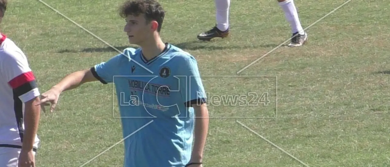 Promozione B: la grinta e il dinamismo di Antonio La Torre del Capo Vaticano nella top ten di Zona D