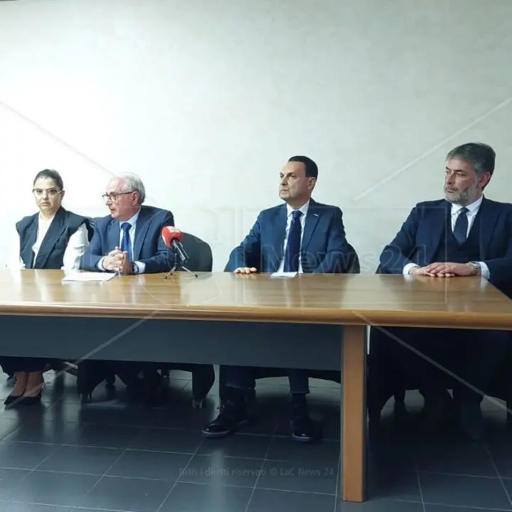 Comune di Rosarno, il sindaco Cutrì presenta la nuova giunta: «Nessun partito influenzerà le scelte»