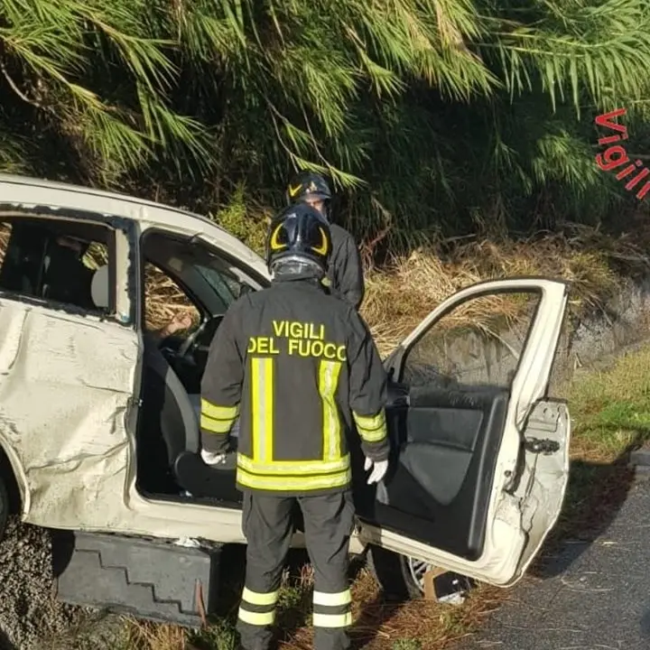 Una altro incidente sulla statale 106 nel Catanzarese: ferita una donna