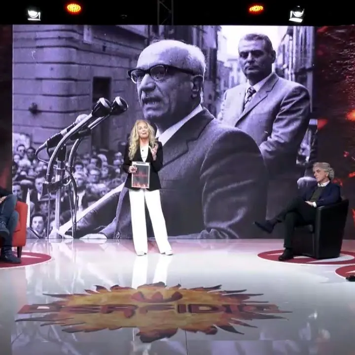 Scarta fruscio e piglia premier, la nuova puntata di Perfidia su LaC Tv - VIDEO