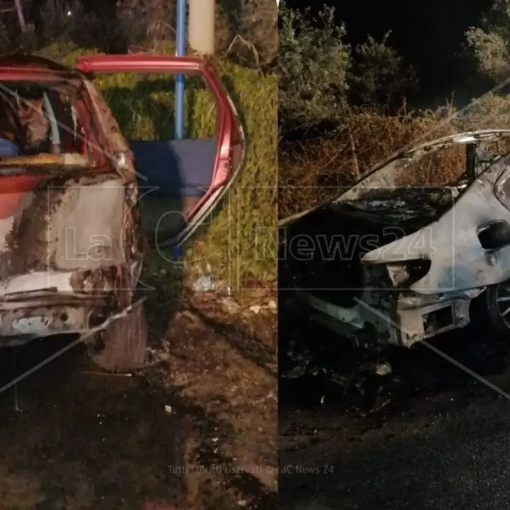 Escalation criminale a Corigliano Rossano, in fiamme due auto di un imprenditore: avviate le indagini