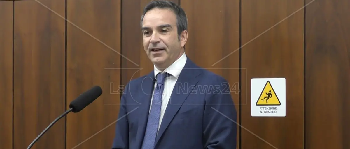 La Corte dei Conti promuove il bilancio della Regione, Occhiuto sui fondi Por: «Entro fine anno avremo speso tutto»