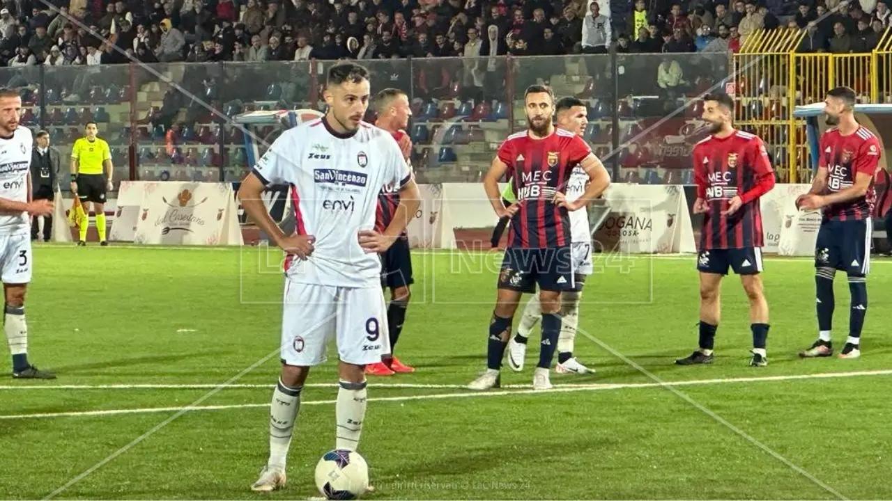 Crotone e Casertana si dividono la posta in palio: a Caserta finisce 1-1