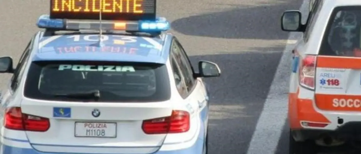 Incidente sull’A2, due feriti in un maxi tamponamento tra gli svincoli di Pizzo e Lamezia: dieci auto coinvolte