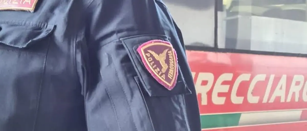 Lamezia Terme, cadavere di un uomo trovato lungo la strada che costeggia la ferrovia