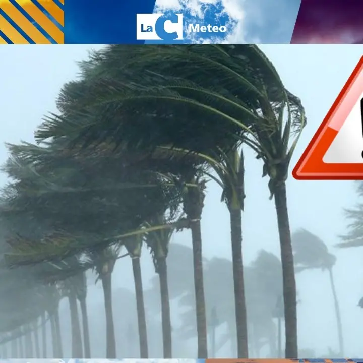 Meteo, giornata di maltempo su tutta la Calabria con temporali e burrasche