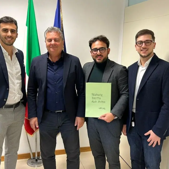 Diritto allo studio, i rappresentanti degli studenti dell’Unical Zaccaria e Algieri incontrano il presidente Mancuso