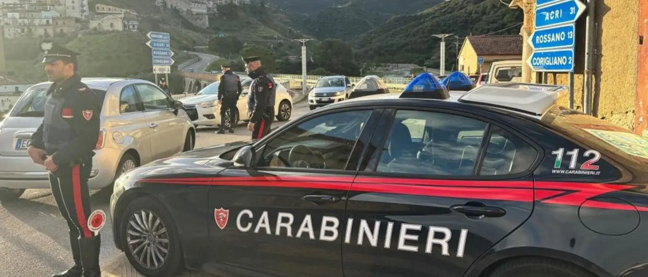 Tentata estorsione ai danni di quattro imprenditori: due arresti a Corigliano Rossano