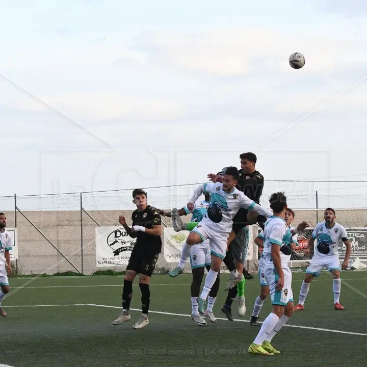 Il Sambiase batte il Trebisacce e ipoteca la finalissima: all’Amerise finisce 0-2