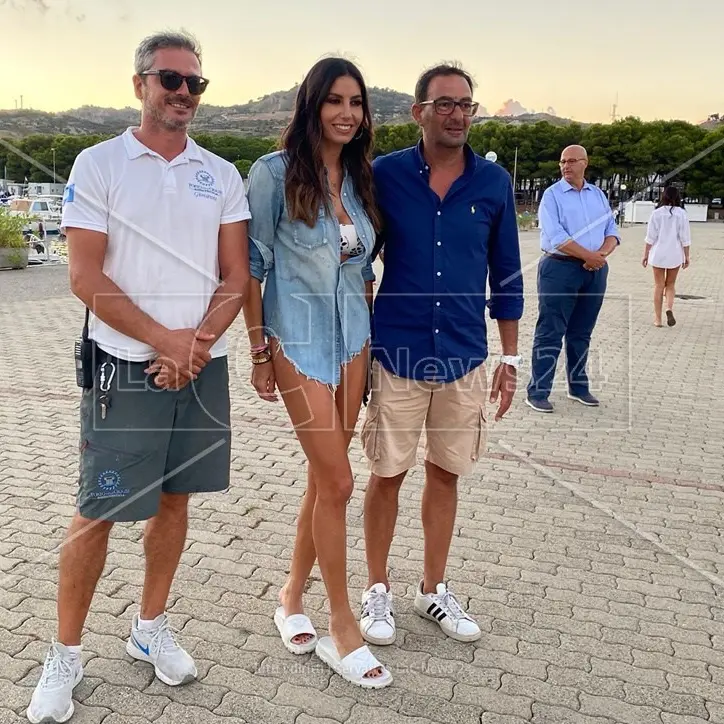 Elisabetta Gregoraci in Calabria per girare i nuovi spot della Regione