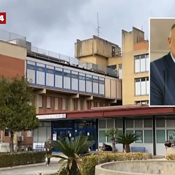 Dimissioni primario a Locri, il sindaco Calabrese: «Ennesima sconfitta per tutto il territorio»