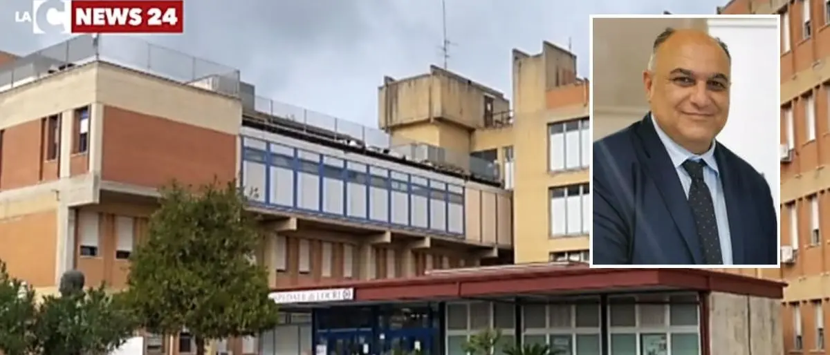 Dimissioni primario a Locri, il sindaco Calabrese: «Ennesima sconfitta per tutto il territorio»