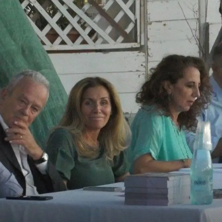 Elezioni, Ferro (Fdi) a Reggio: «Reddito di cittadinanza va abolito, sostegno solo a over 60 e disabili»