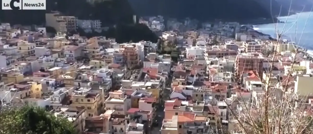 ‘Ndrangheta nel Reggino, la rabbia del presunto boss: «Il sindaco di Bagnara l’ho fatto rieleggere io»